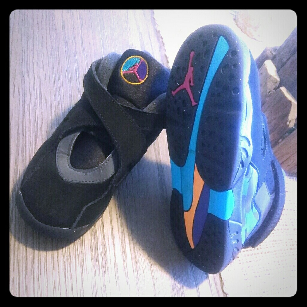 Boys Jordan's Aqua